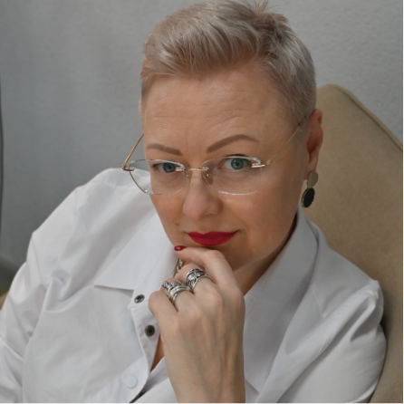 Евгения Олейникова