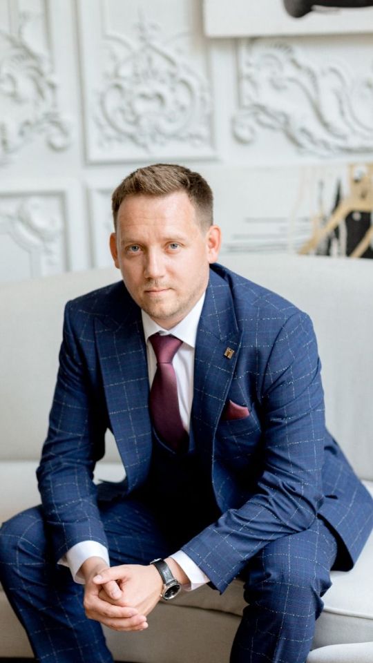 Антон Воронов